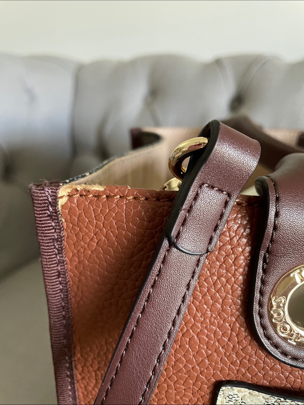 TOUS Brown and Cream Logo Leather Tote Bag - Picture 7 of 11